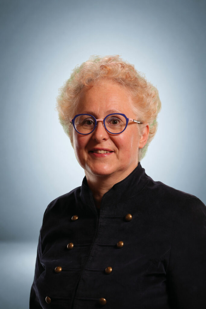 Céline MARTINEAU, 1ʳᵉ adjointe, Bréchaumont