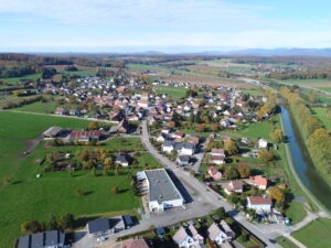 Retzwiller entrée Dannemarie et canal